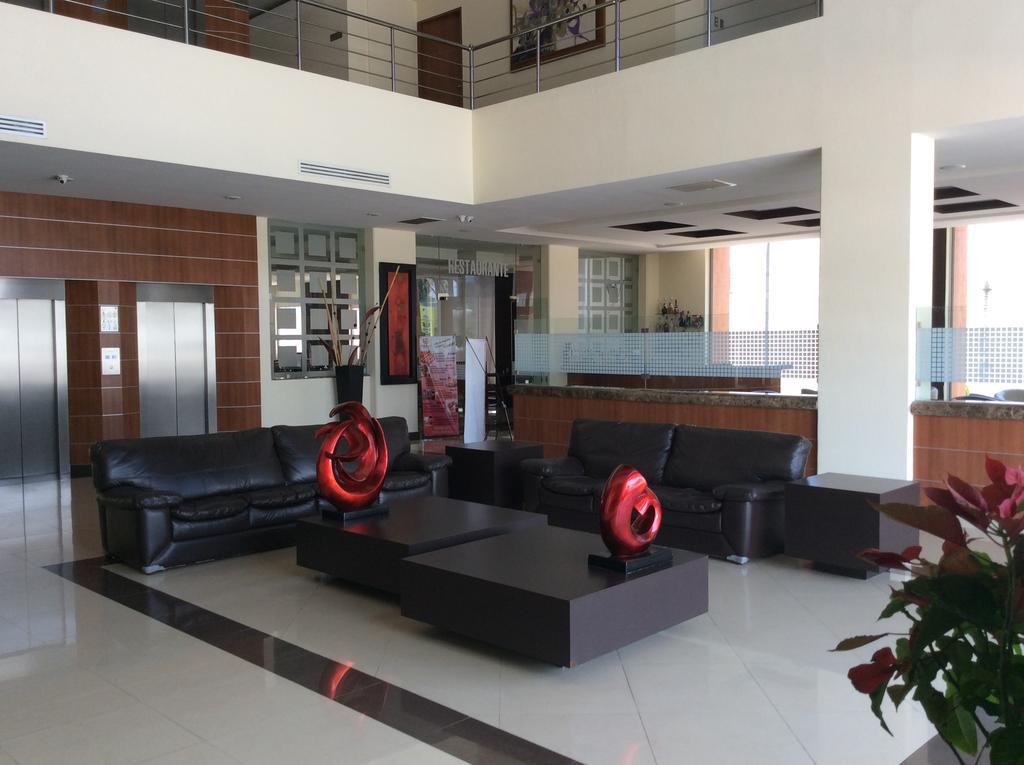 Hotel Soleil Business Class Celaya Екстер'єр фото