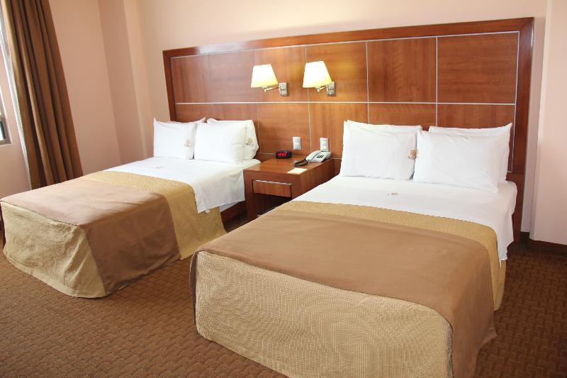 Hotel Soleil Business Class Celaya Екстер'єр фото